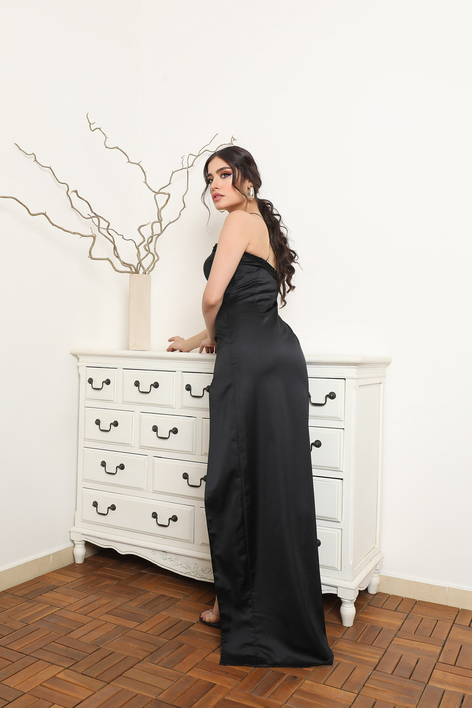 SLEEK SATIN EVENING GOWN