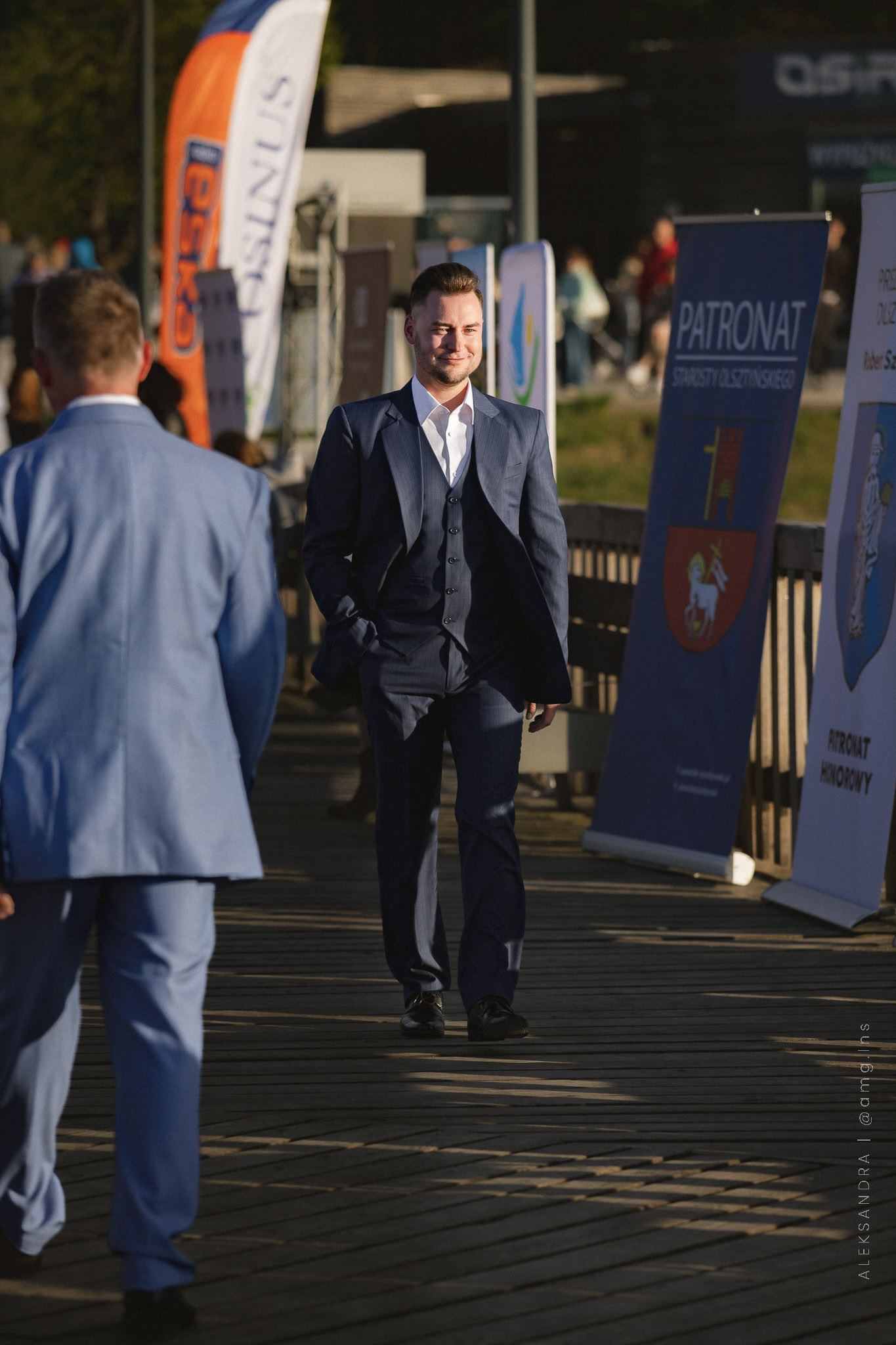 Azure Élite Suit
