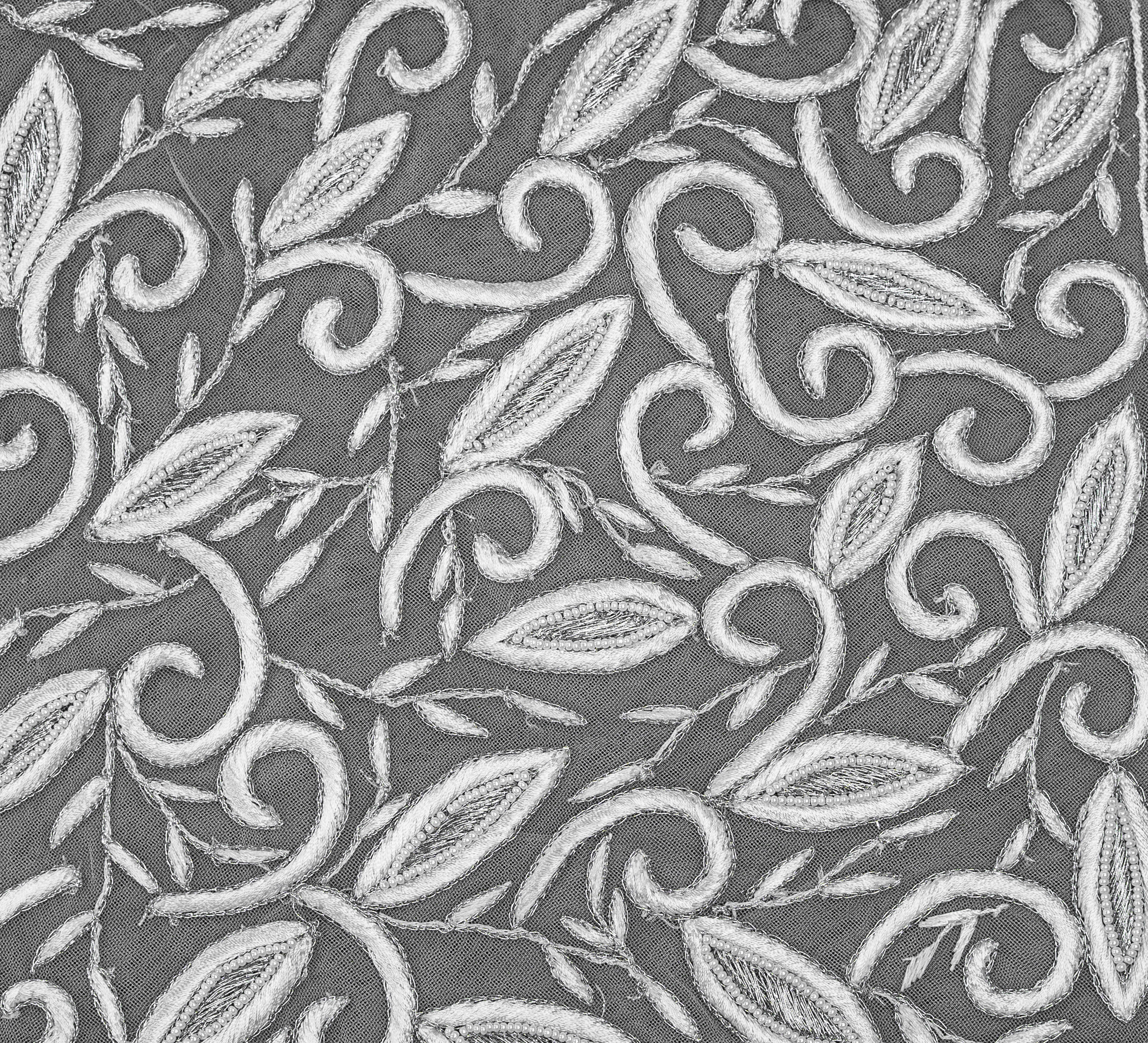 BAROQUE VINE EMBROIDERY TULLE