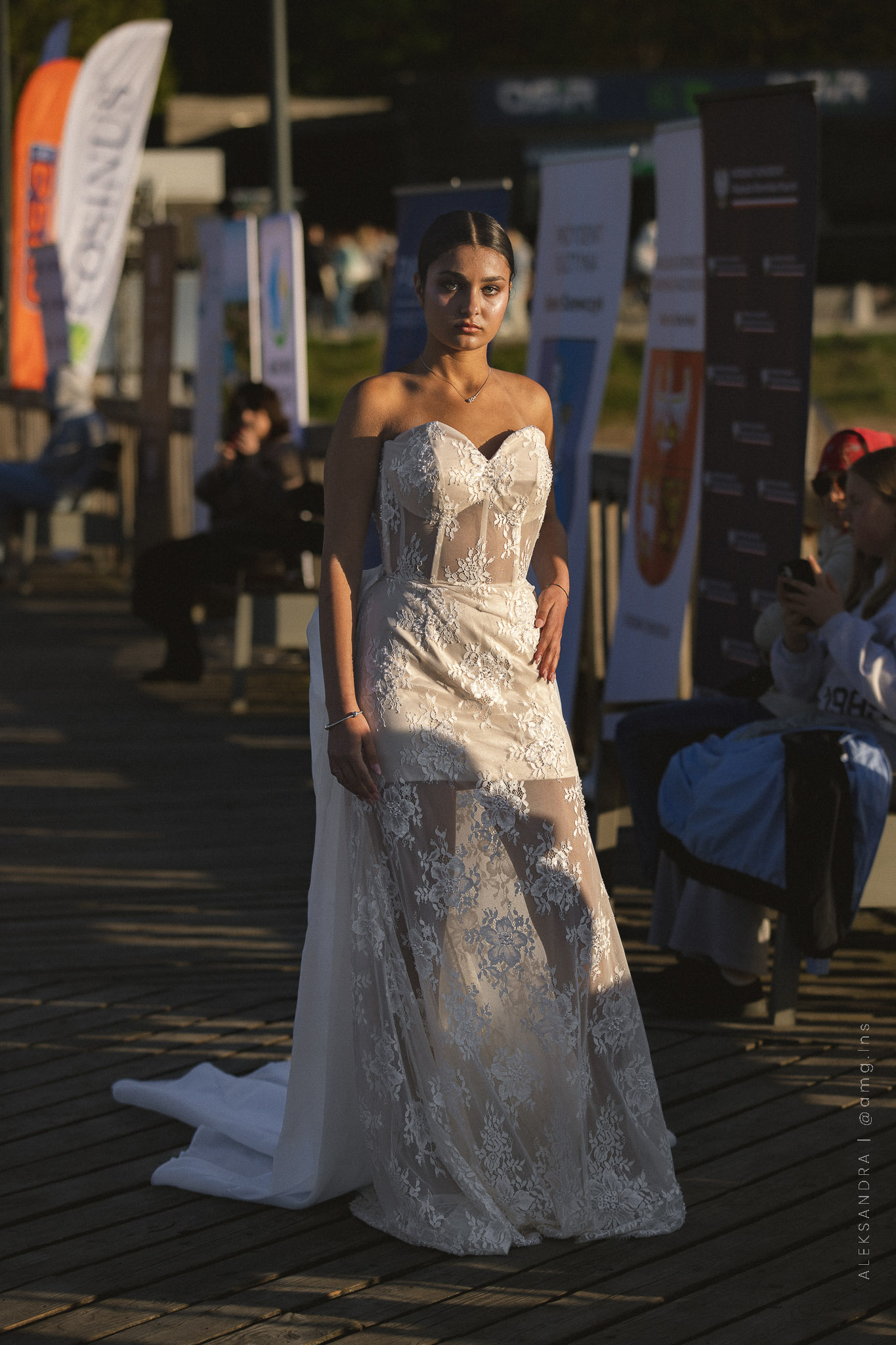 Lace Étoile