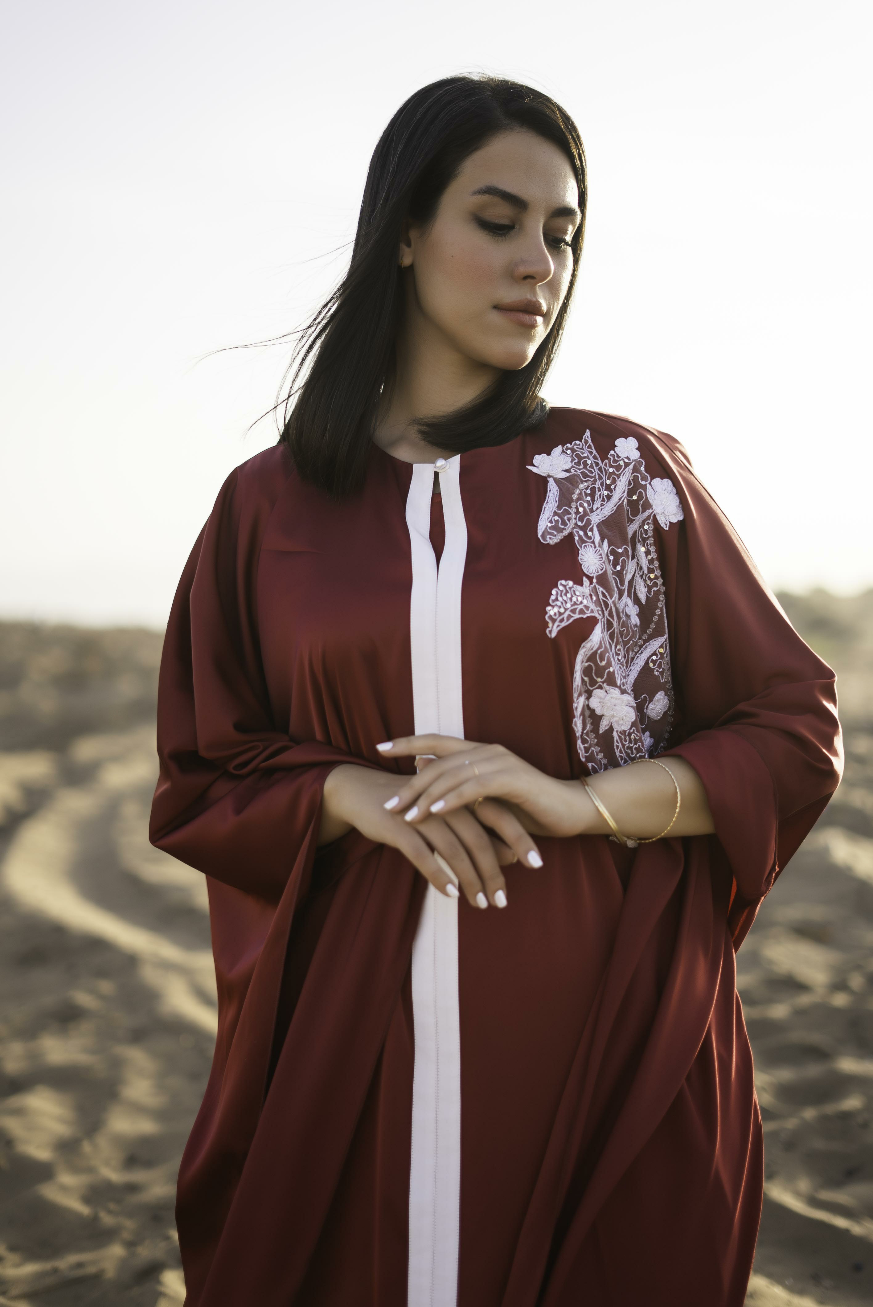 CRIMSON EMBRACE KAFTAN