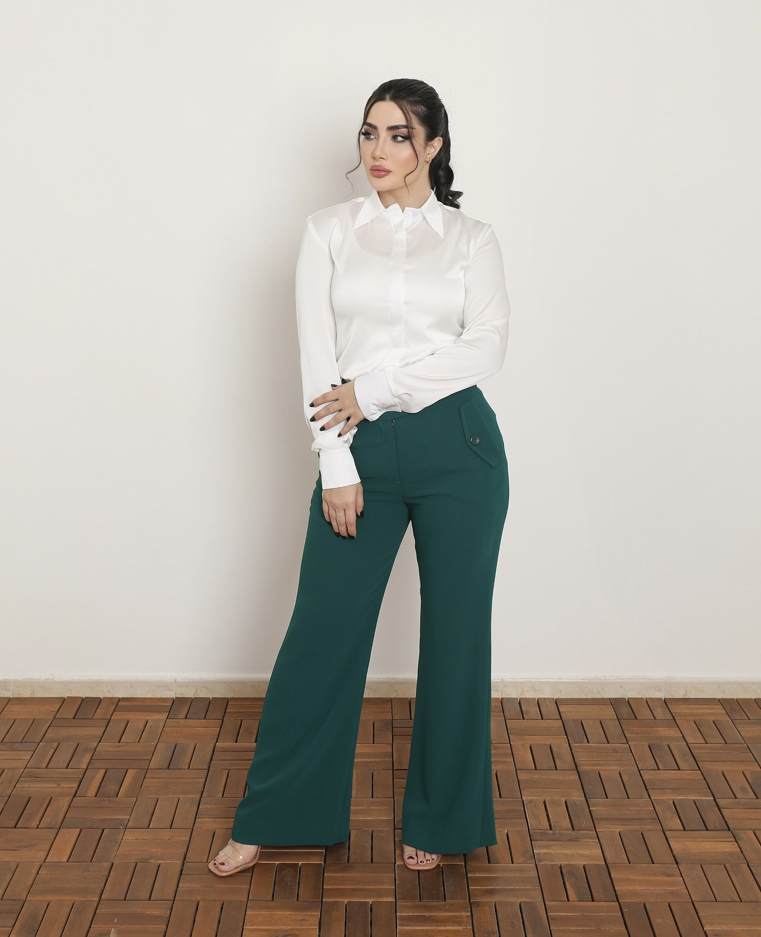 EMERALD GREEN WIDE-LEG TROUSERS