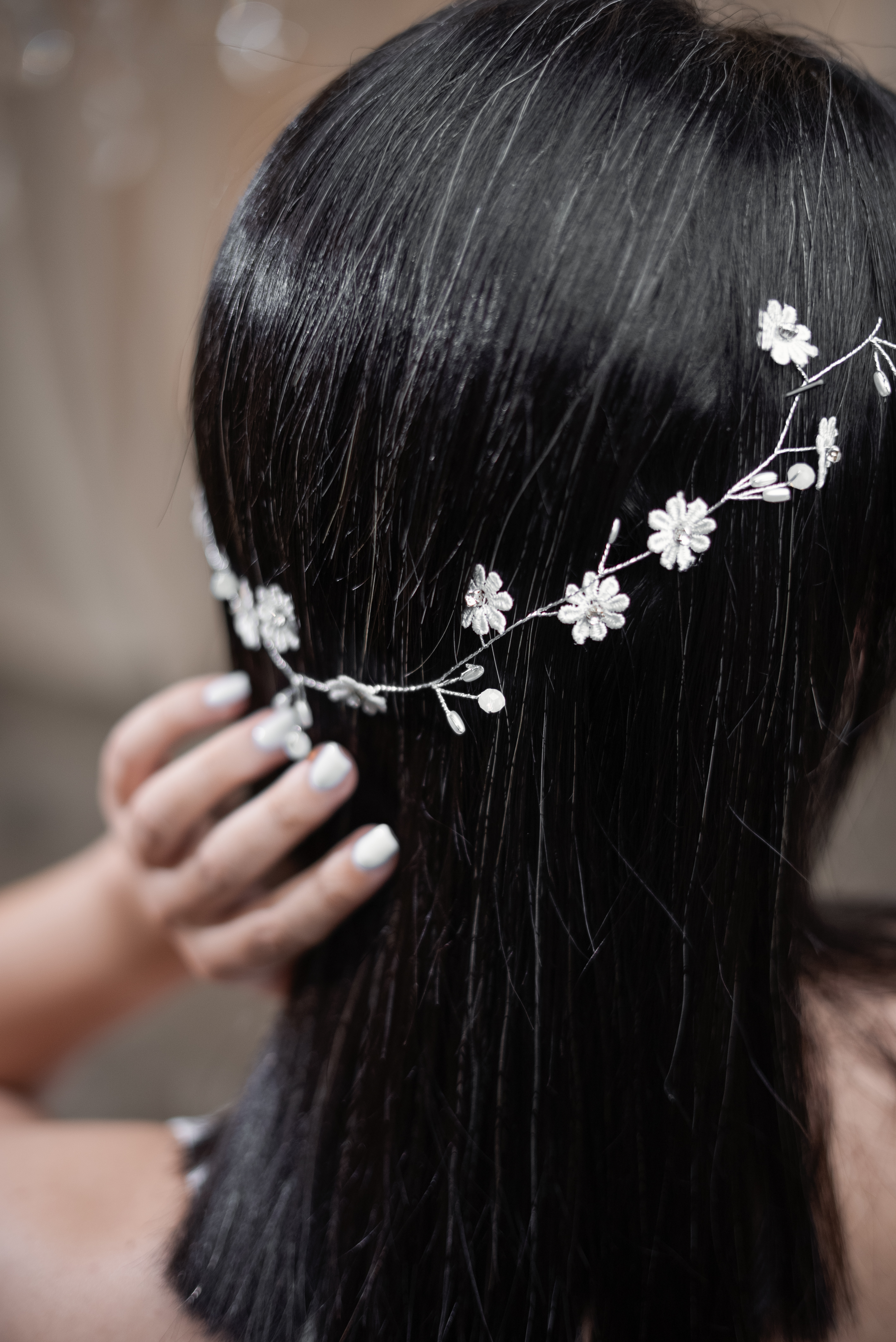 FLORAL PEARL BRIDAL HAIR VINE