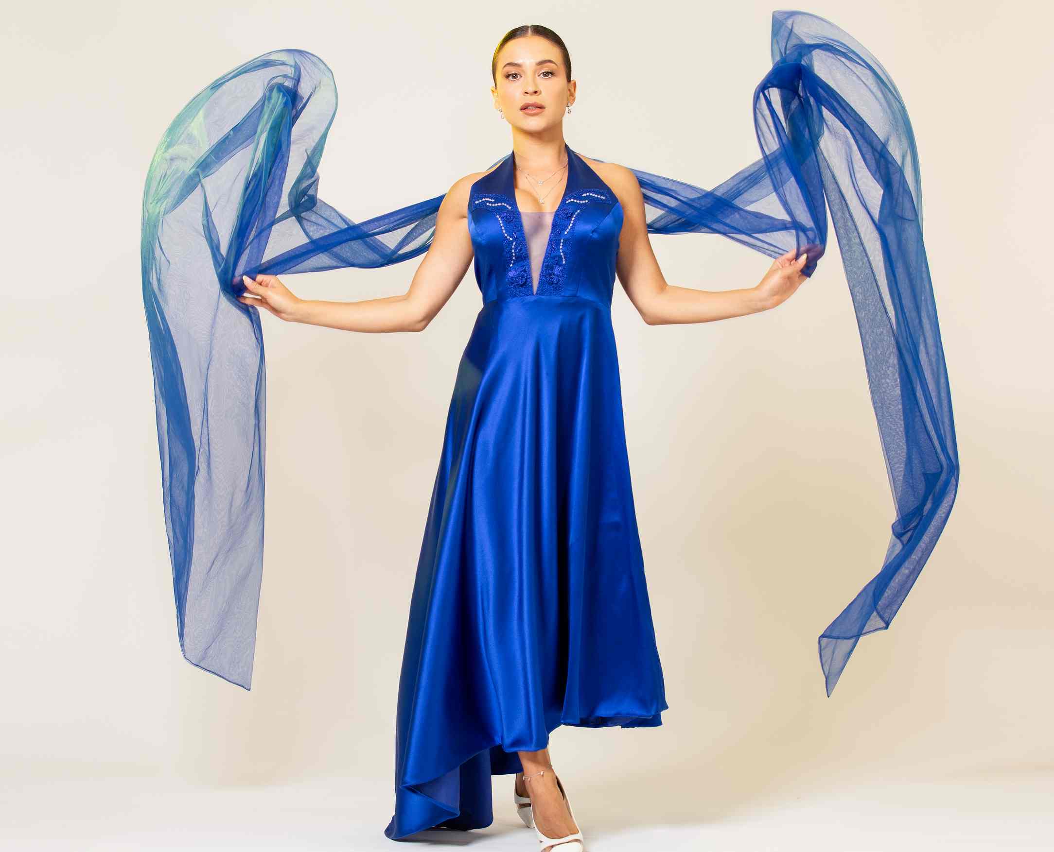 MIDNIGHT BLUE EMBROIDERED HALTER GOWN