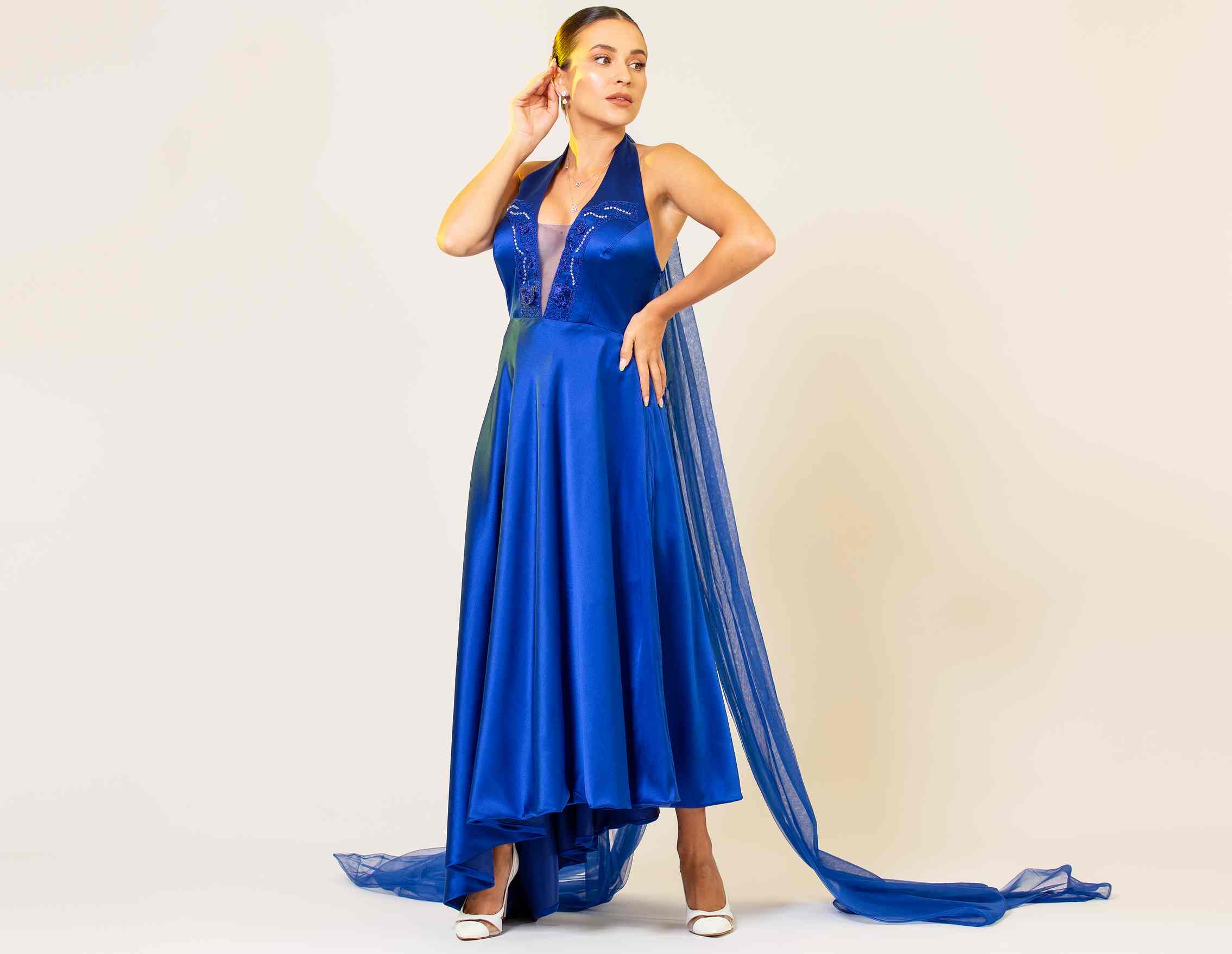 MIDNIGHT BLUE EMBROIDERED HALTER GOWN