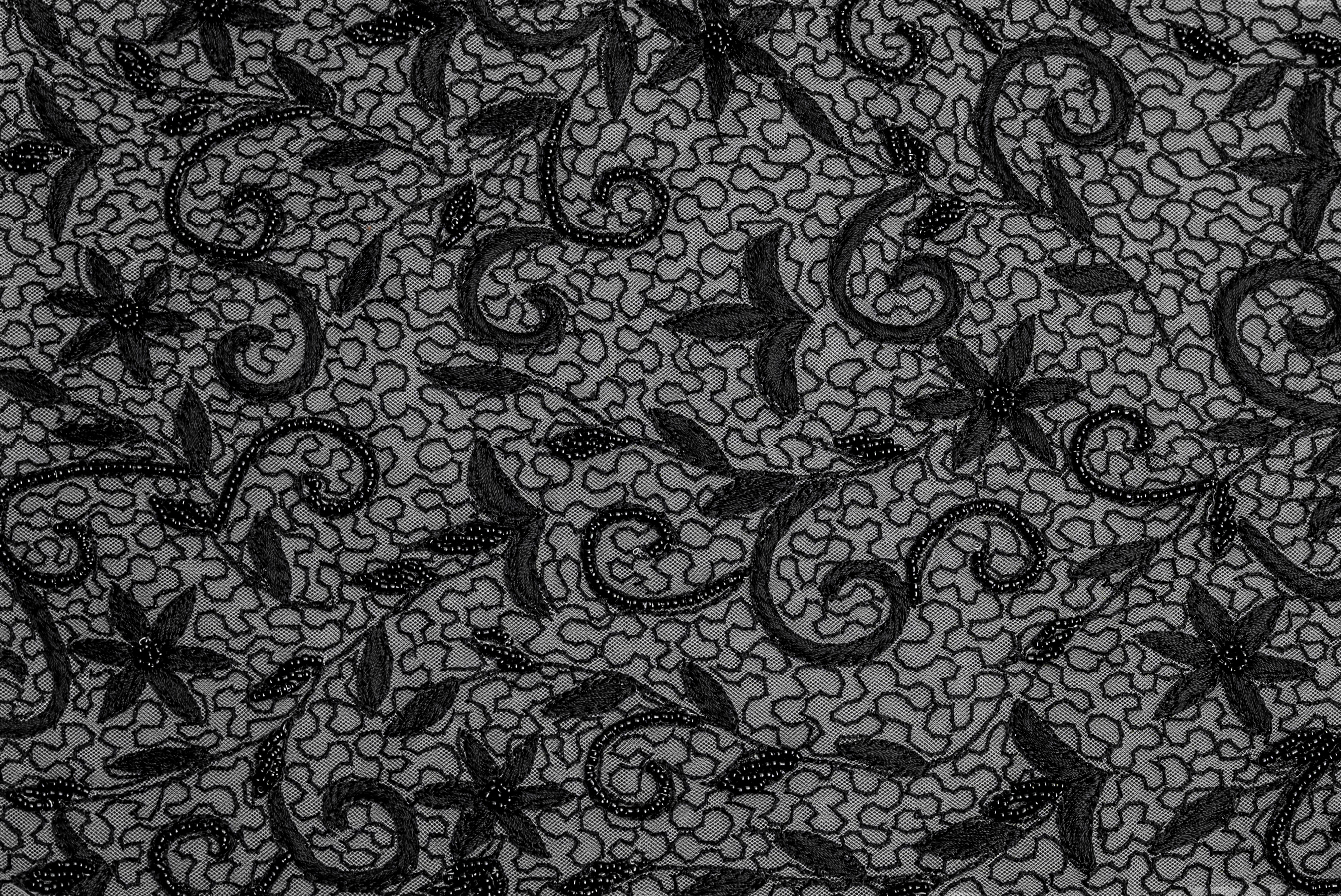 MIDNIGHT FLORAL EMBROIDERED LACE