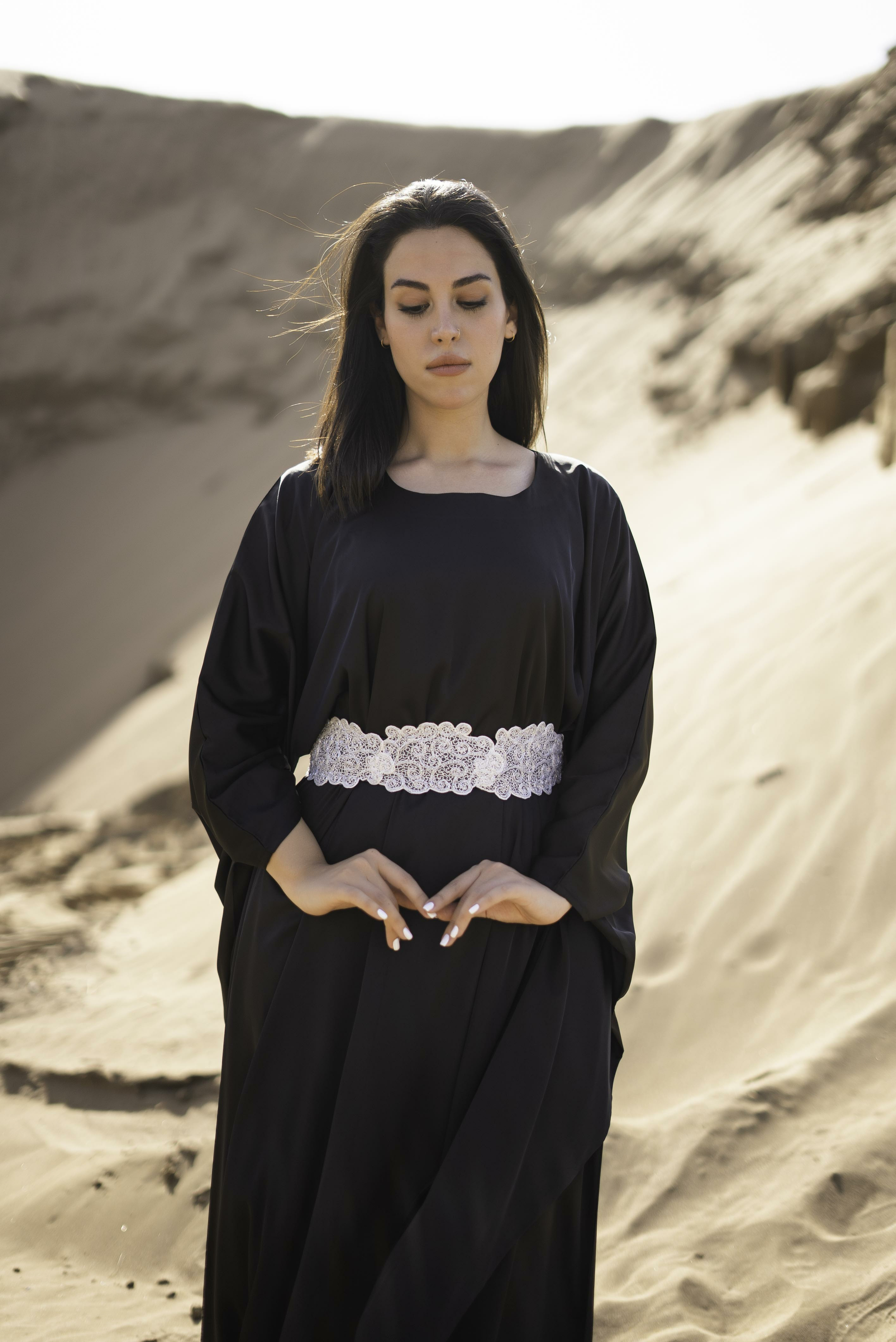 MIDNIGHT GRACE KAFTAN