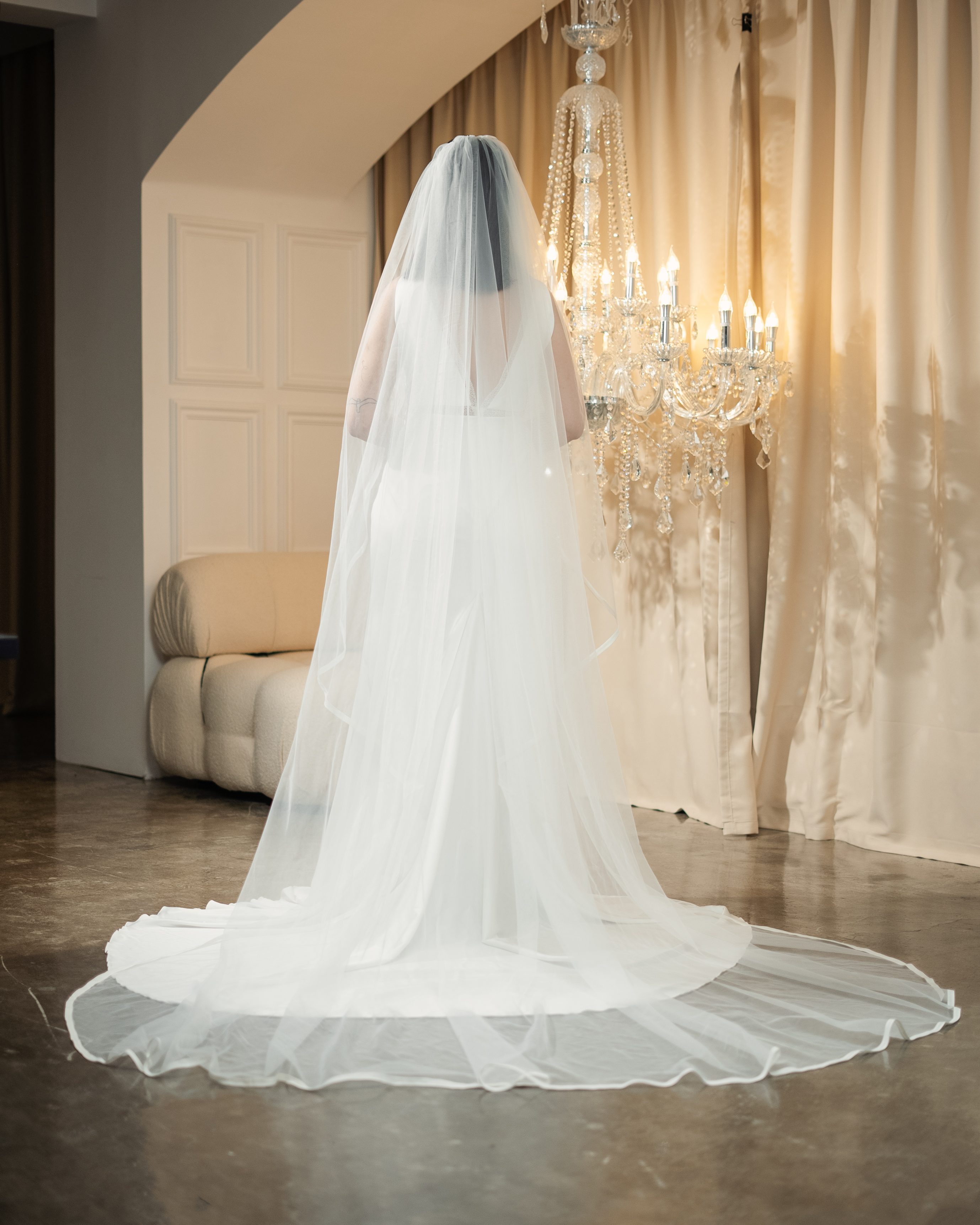 MINIMALIST CHAPEL VEIL