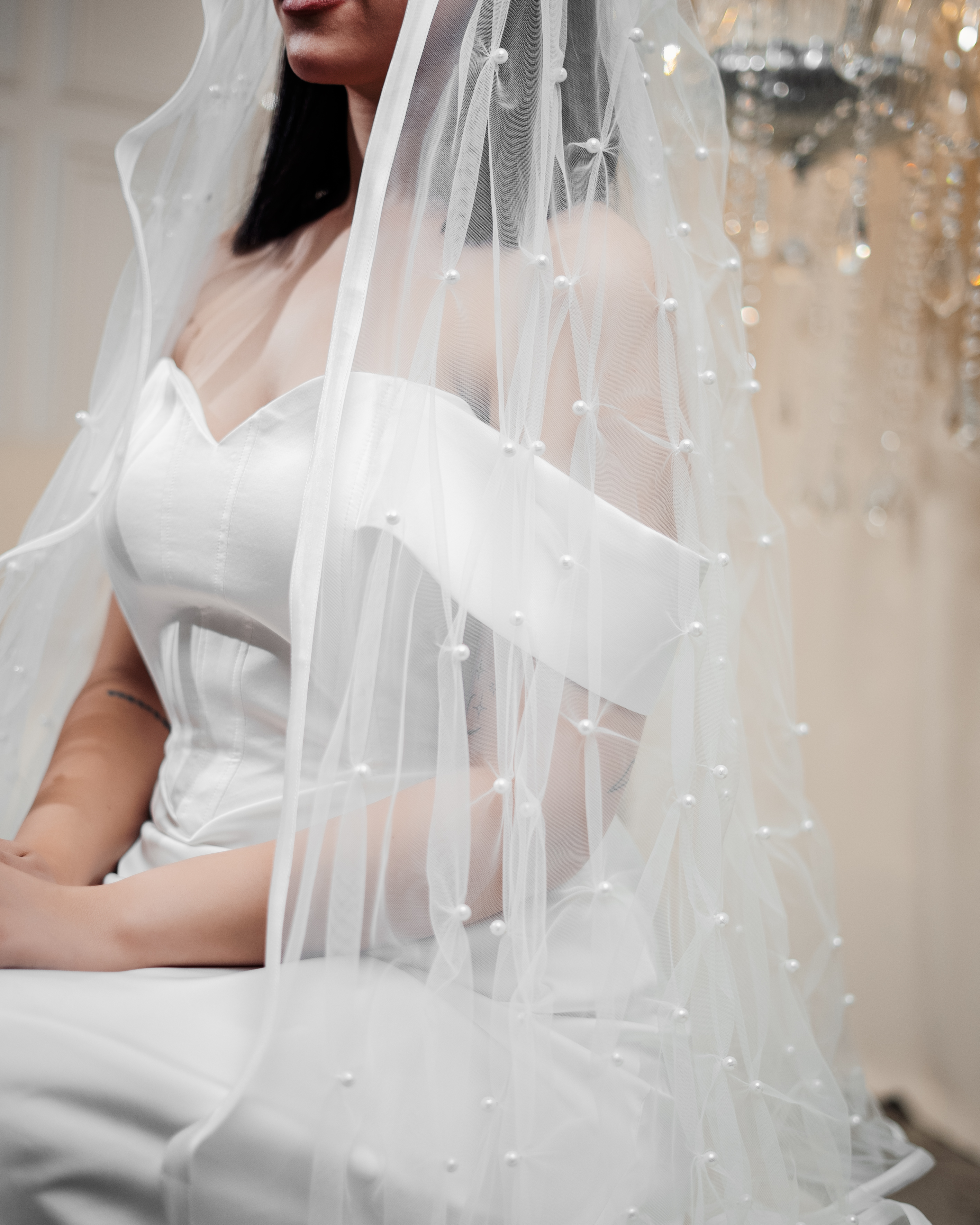PEARL-EMBELLISHED RIBBON TRIM VEIL