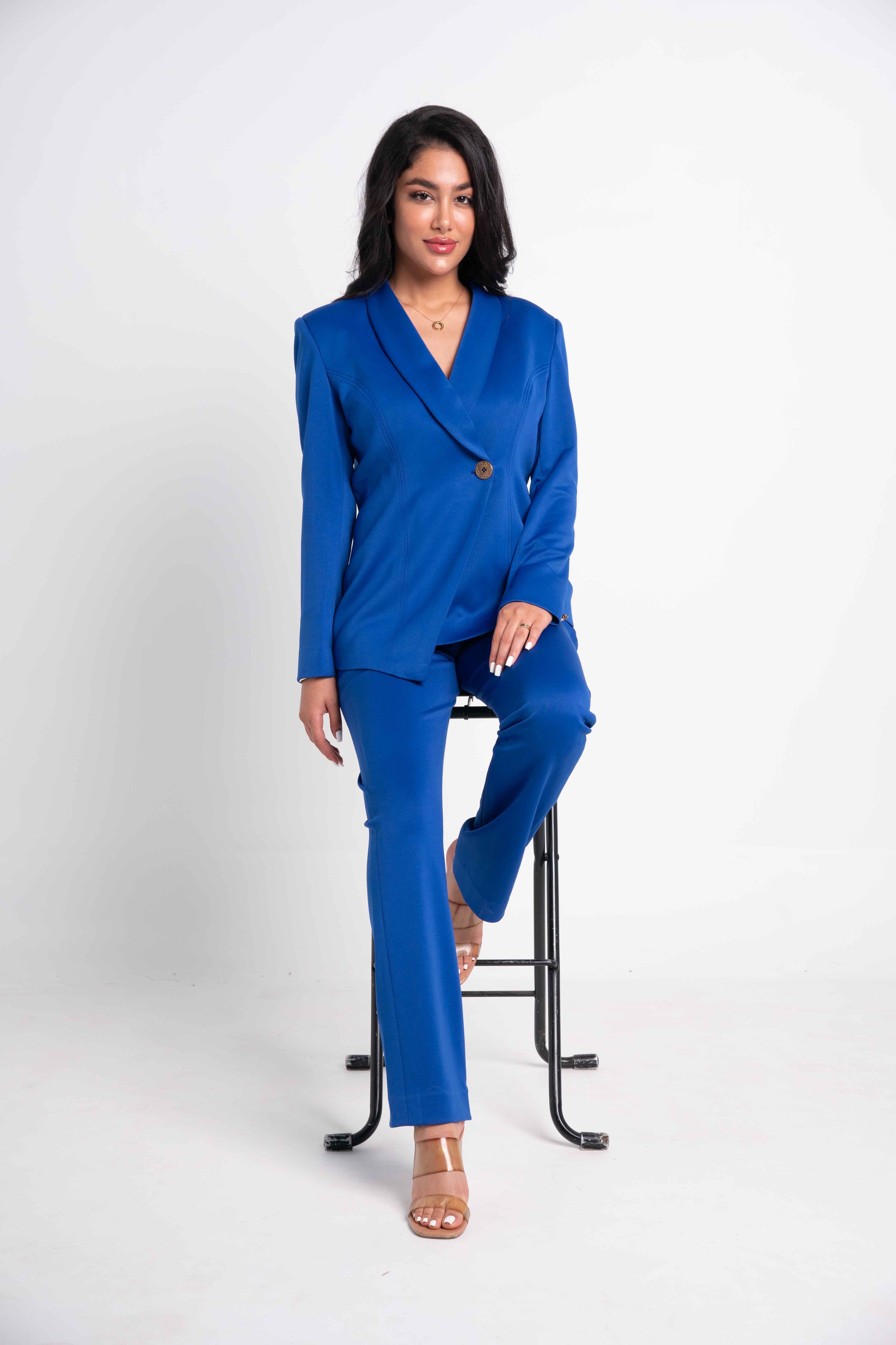 ROYAL CONFIDENCE SUIT