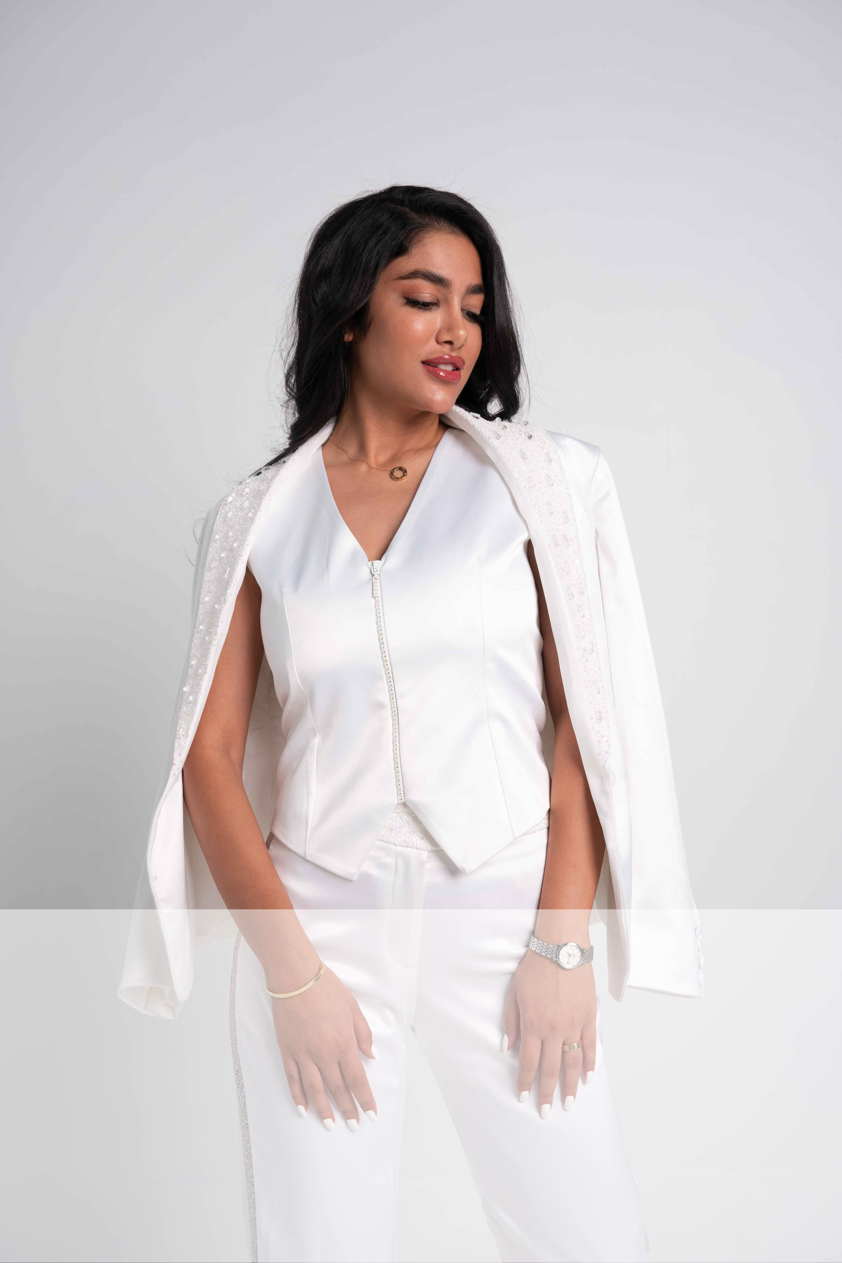 V-NECK ZIP-FRONT POINTED-HEM VEST