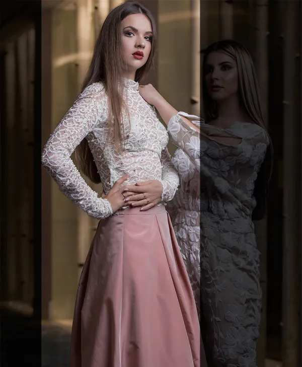 VINTAGE LACE SATIN DUET